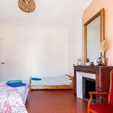 Un Chateau Pour Vos ? Guest house *
