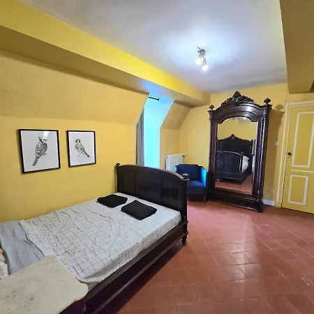 Guest house Un Chateau Pour Vos ? *
