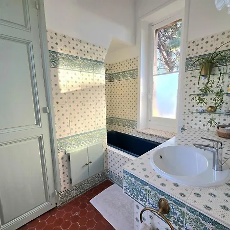 Un Chateau Pour Vos ? Pensión