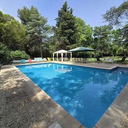 Pensión Un Chateau Pour Vos ? *